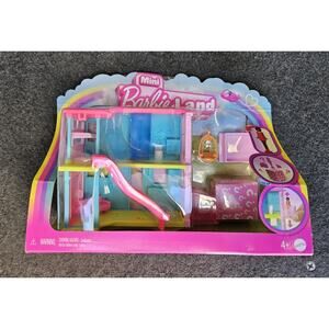 Barbie Mini BarbieLand Doll House Mini Dreamhouse with Surprise 1.5-inch Doll